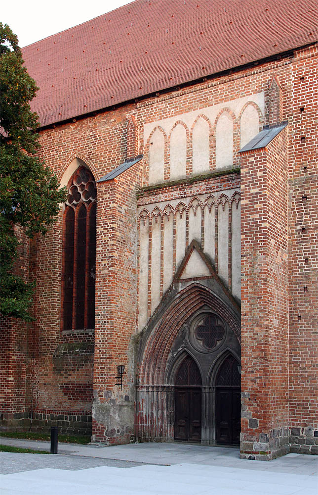 Nordtor der Nikolaikirche